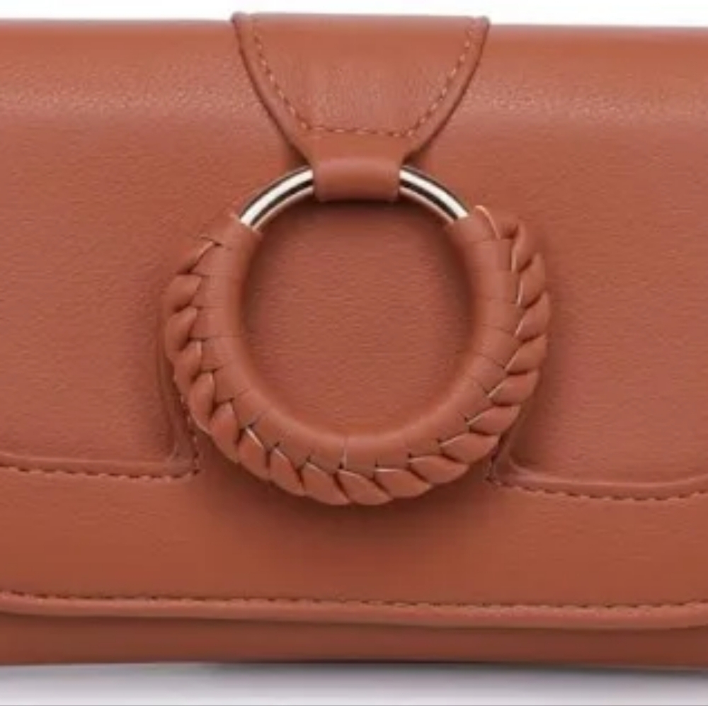 Moda Luxe Demi Wallet - Picture 2 of 13
